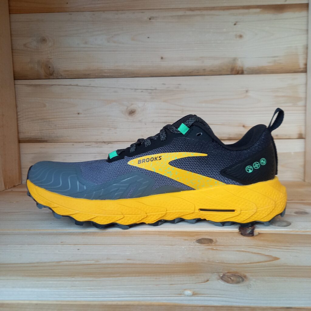 Brooks Cascadia 17 M