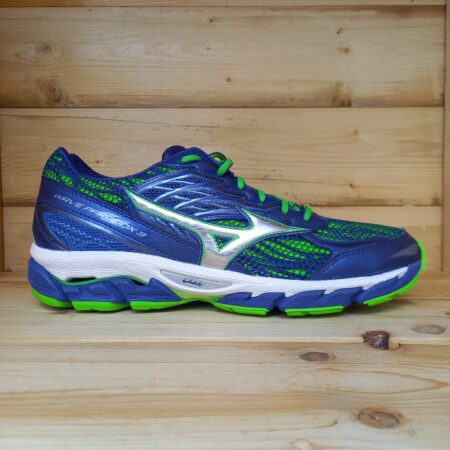 Mizuno Wave Paradox M