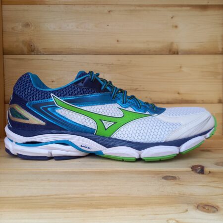 Mizuno Wave Ultima 8 M