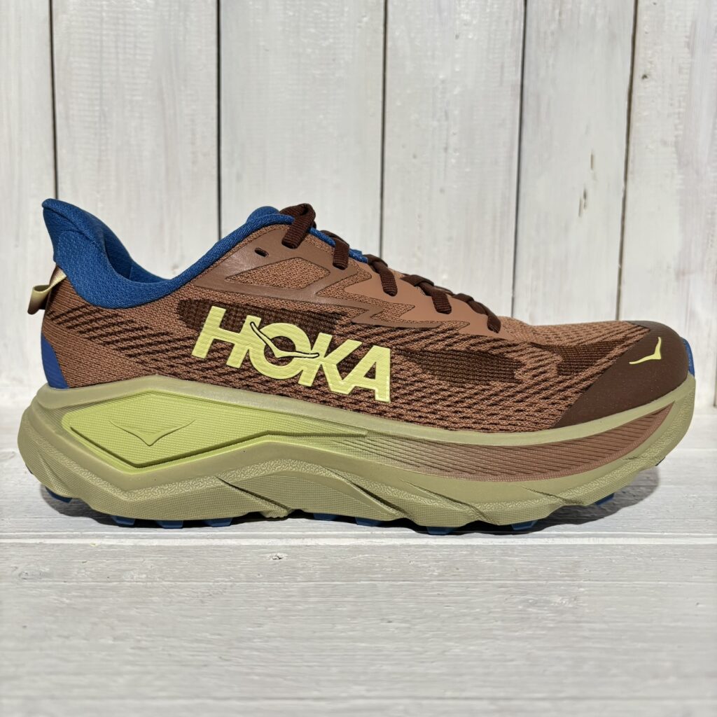 Hoka Challenger ATR 8 WIDE M